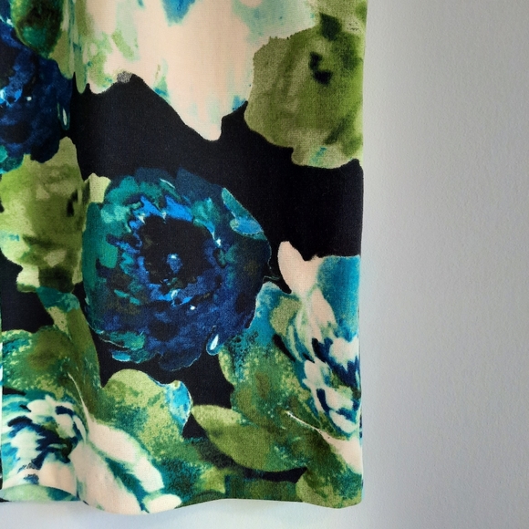 London Times Abstract Floral Dress - Picture 9 of 9